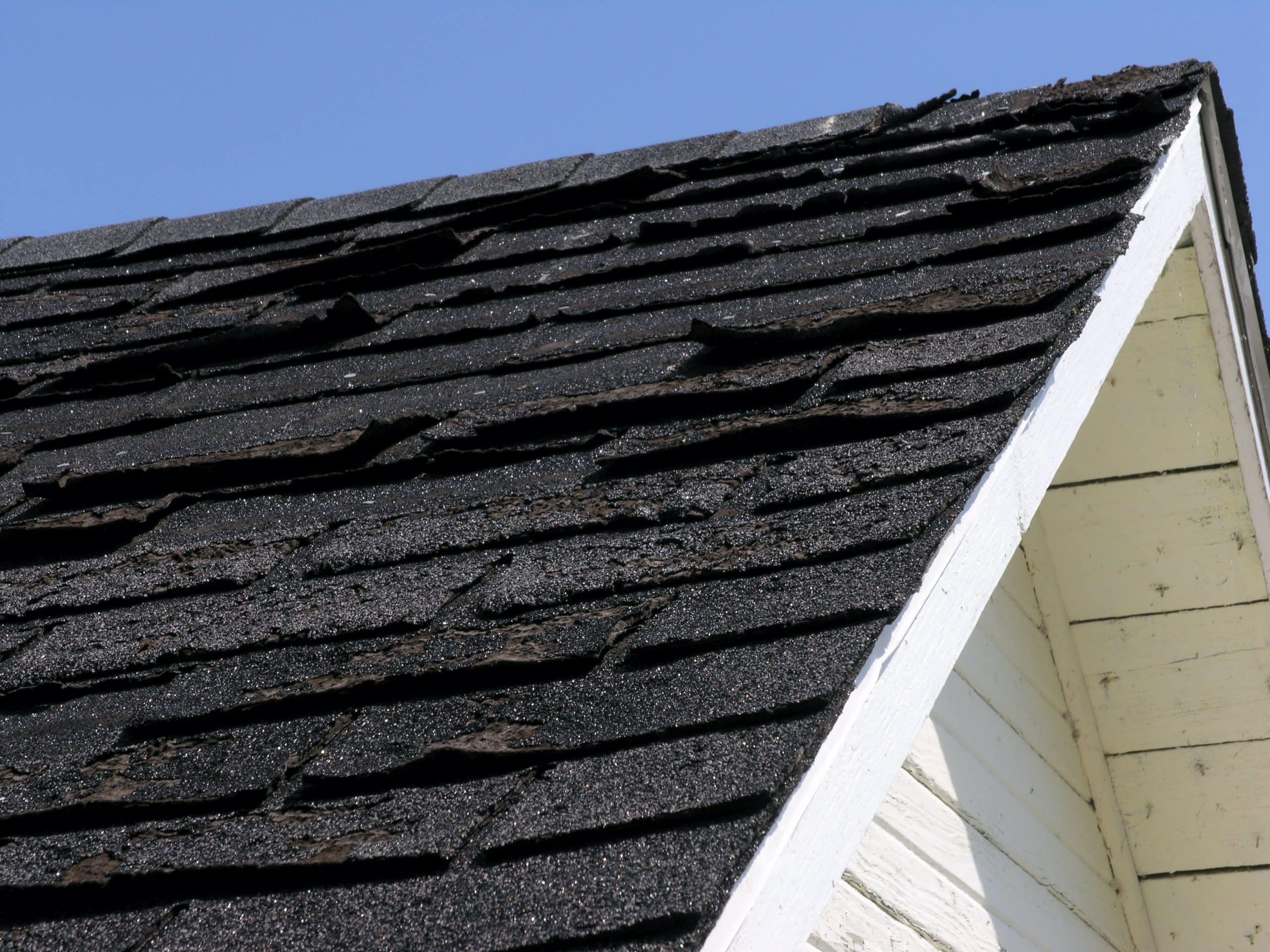 Read more about the article Can a Roof be Fixed or Installed in Cold Weather?